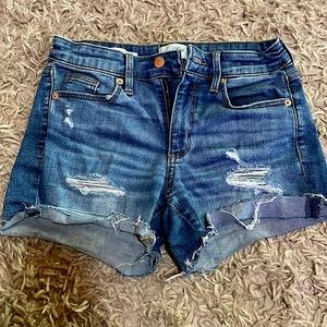 Universal Threads Goods Co.